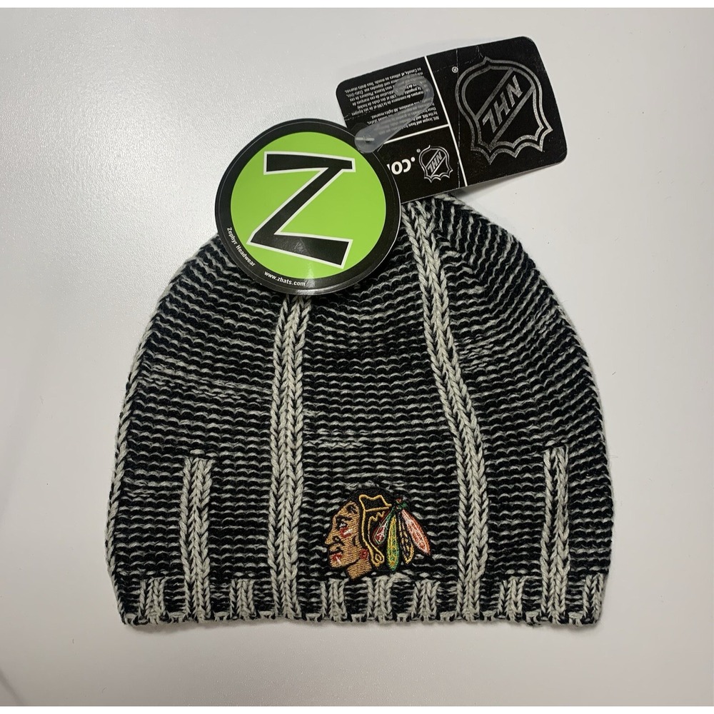 Chicago Blackhawks NHL Zephyr Beanie Hat Logo Patch Knit NWT